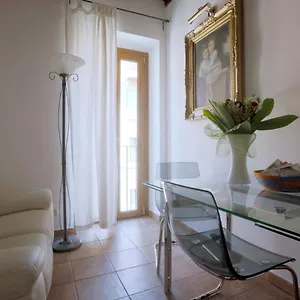 Borgo Pio 91 2* Roma